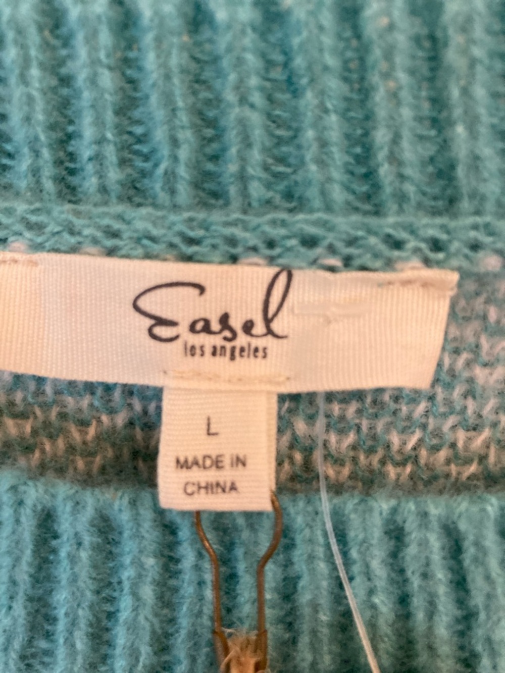 easel NWT Seafoam Crewneck Sweater with White Heart - Picture 2 of 9
